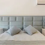 Full 3-room Downtown Casa Do Livro Boavista * פורטו